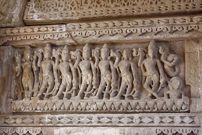 Gwalior-Temples de Sas Bhu-008